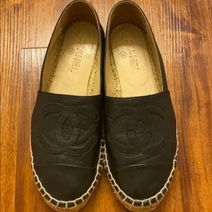 Chanel espadrille ( no trade) ( no return)